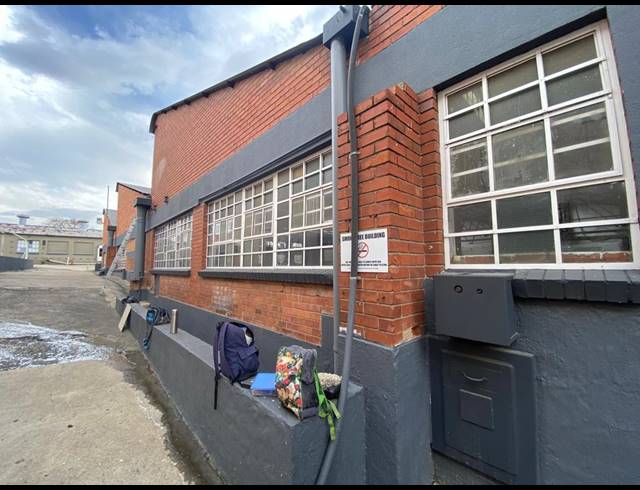 4,302M² WAREHOUSE FOR SALE IN INDUSTRIA WEST